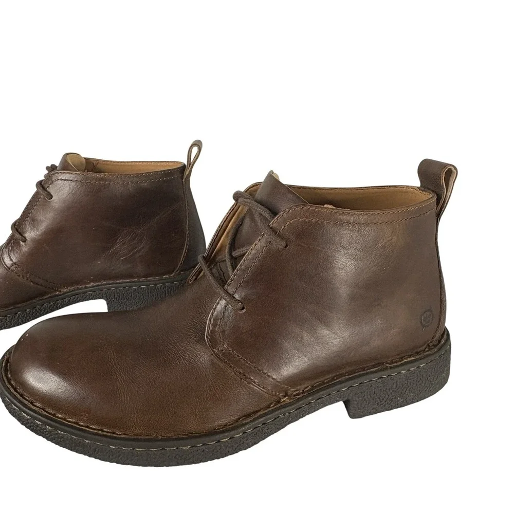 BORN Bismark Brown Leather Chukka Boots Lace Up H57423 Mens Size 8M